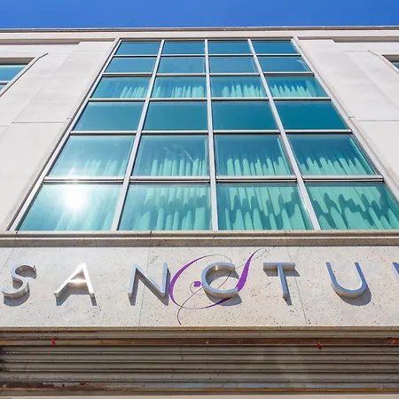 Sanctum Belsize Road Apartment